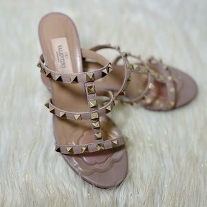 Valentino Garavani rockstud heel sandals